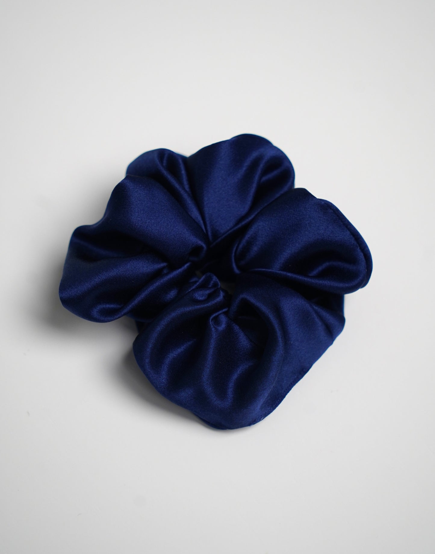 JEDWABNA GUMKA DO WŁOSÓW 100% JEDWAB 22 momme SCRUNCHIE GRANATOWY r. M