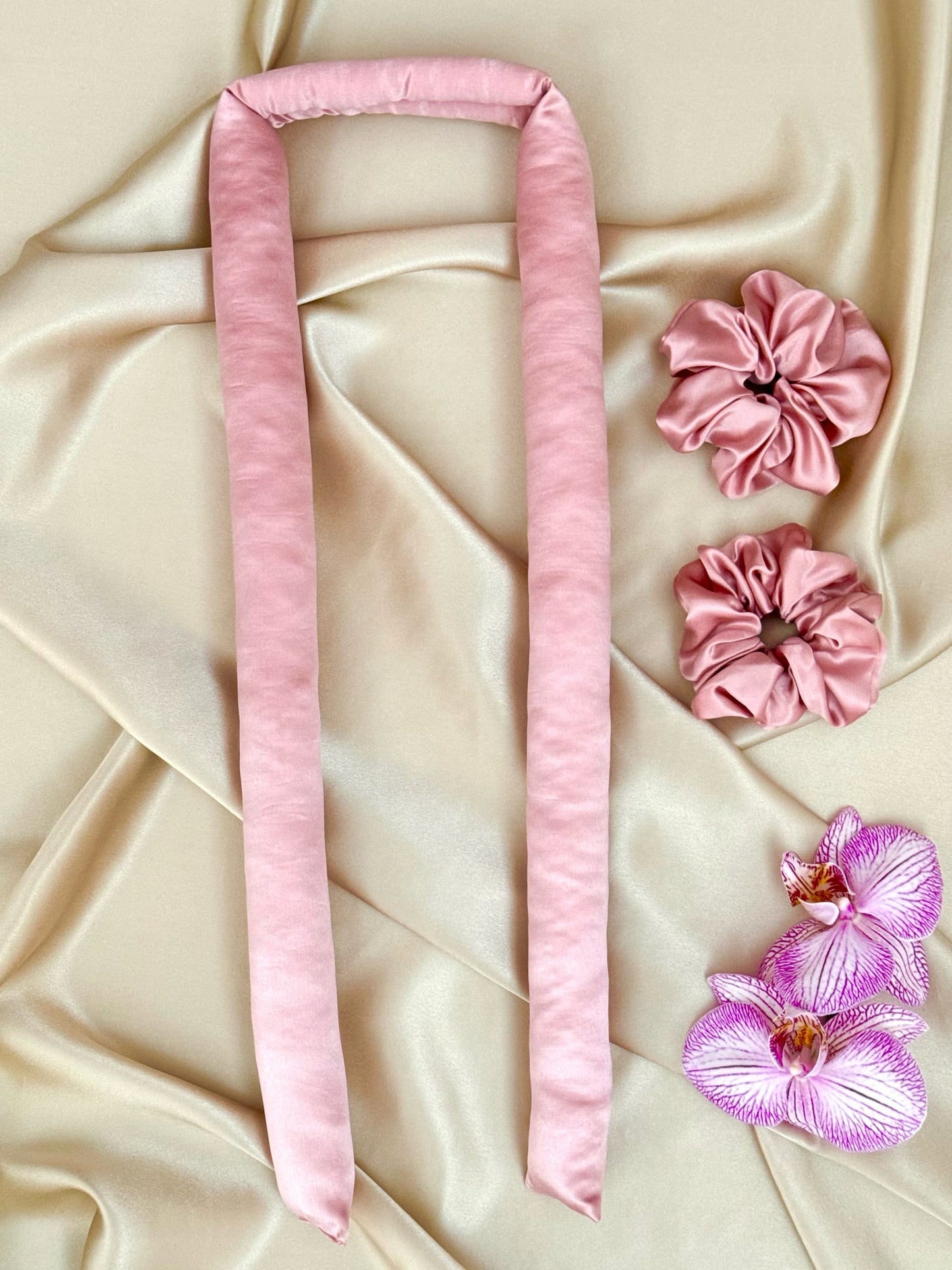 Jedwabny wałek do włosów 100% JEDWAB 2 gumki scrunchie wałek do loków róż